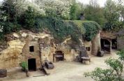 Le village troglodyte de Rochemenier